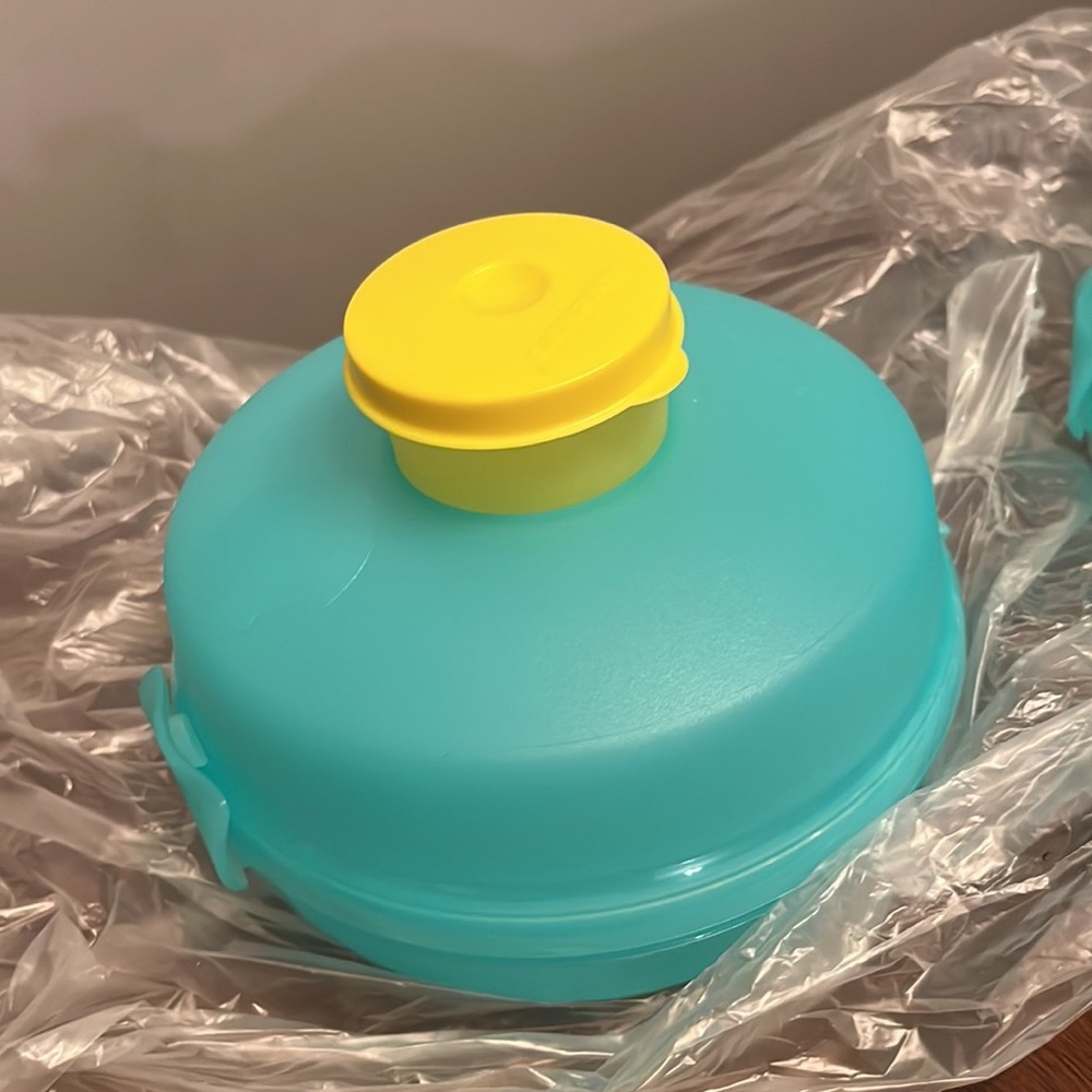 New Tupperware lunch essentials - Picture 4 of 8